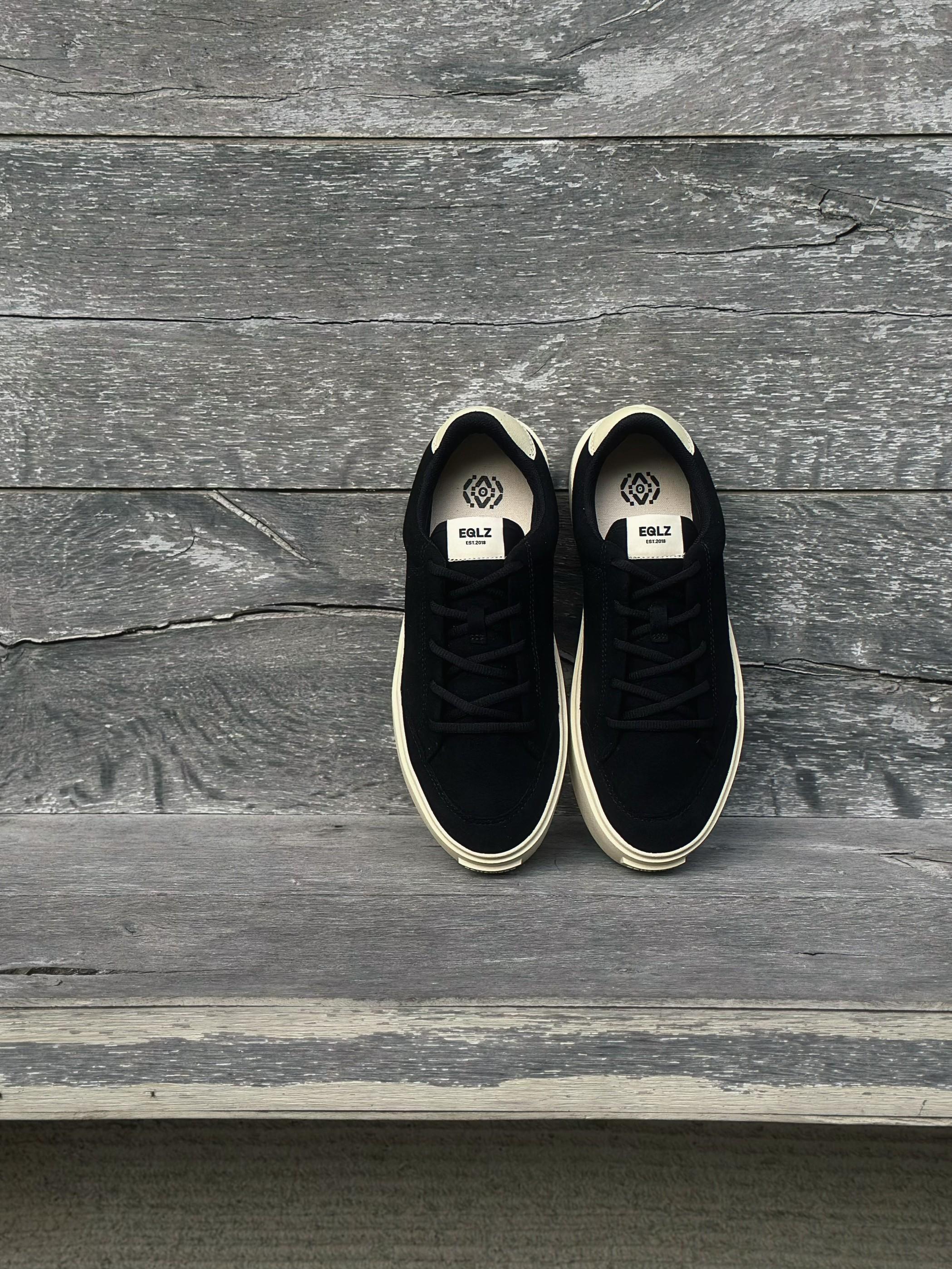 经典黑一如即往!伴你走过春夏秋冬